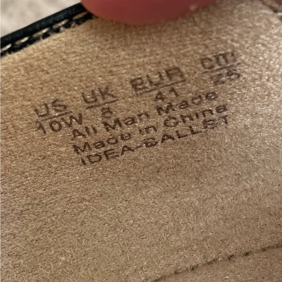 SOUL Naturalizer Women’s Black Casual Flat Size 10W - Picture 9 of 9